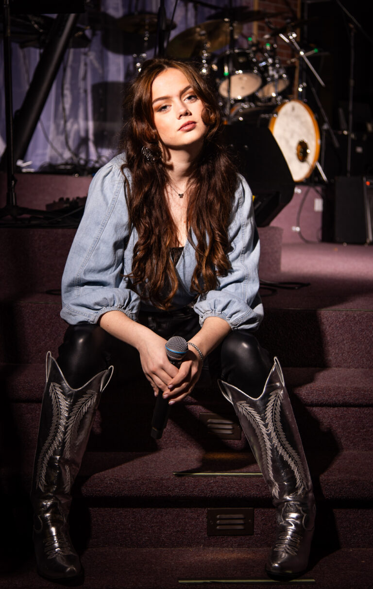 EMMA FORGETTE – Somebody’s Somebody