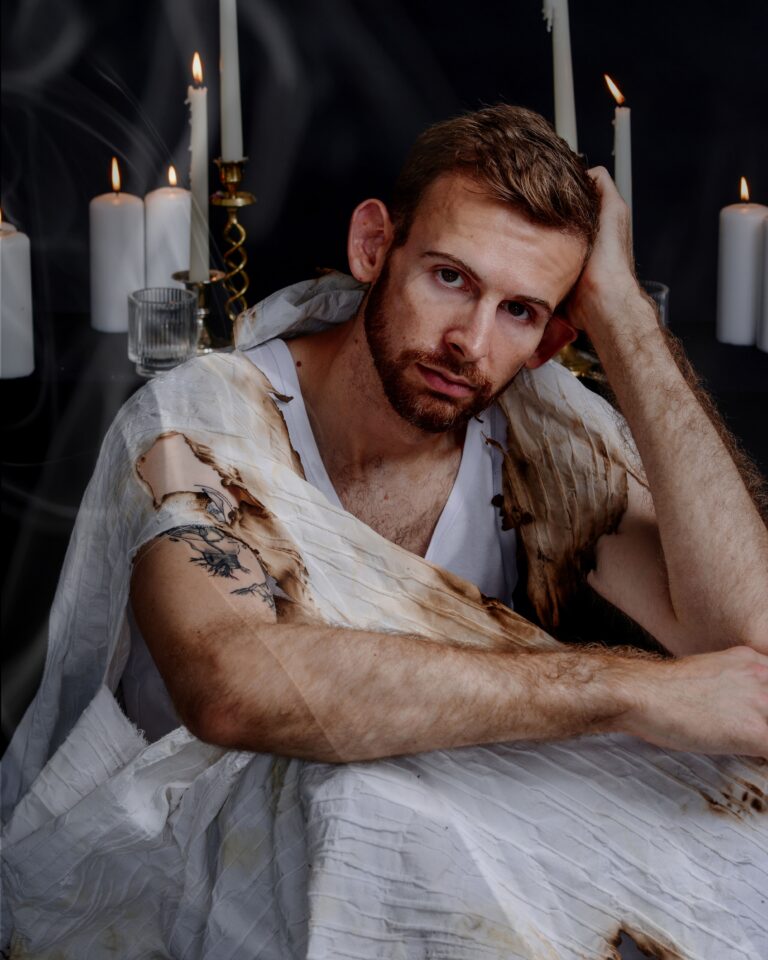 Alexander Mountain – A House, Not a Home