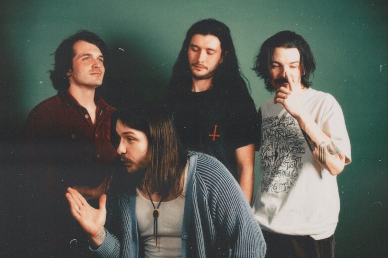 King In Yellow – Dark Passengers